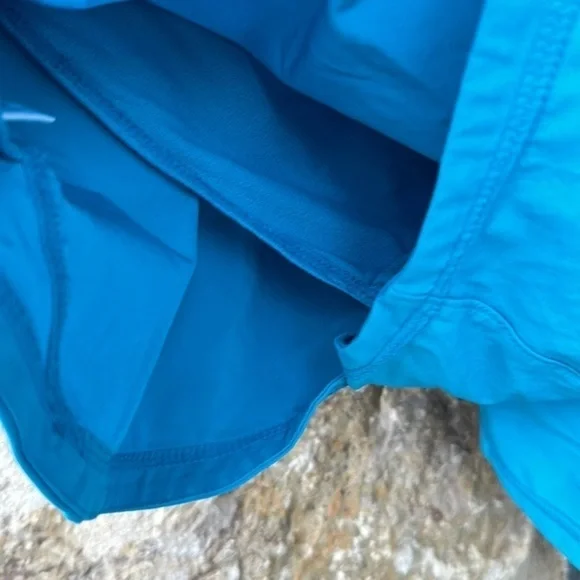 Athleta ‘Ready Set’ Athletic Shorts in Turquoise Blue Size Small - Picture 6 of 10